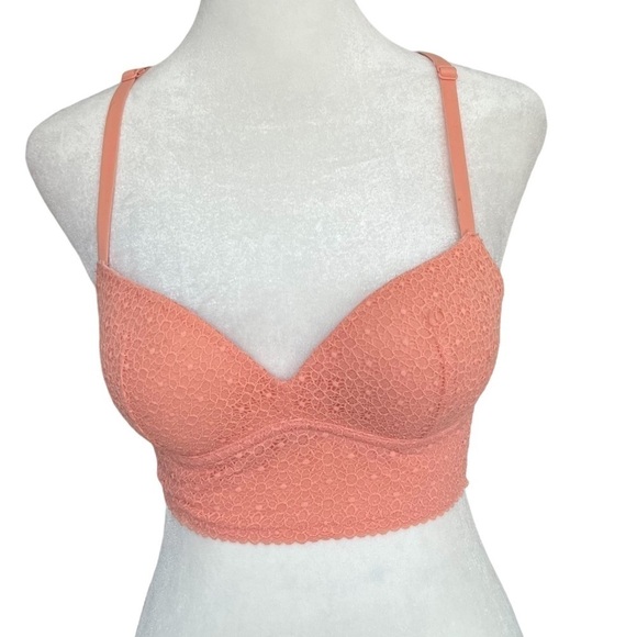 VICTORIA’S SECRET Coral Lace Bralette - Picture 1 of 4